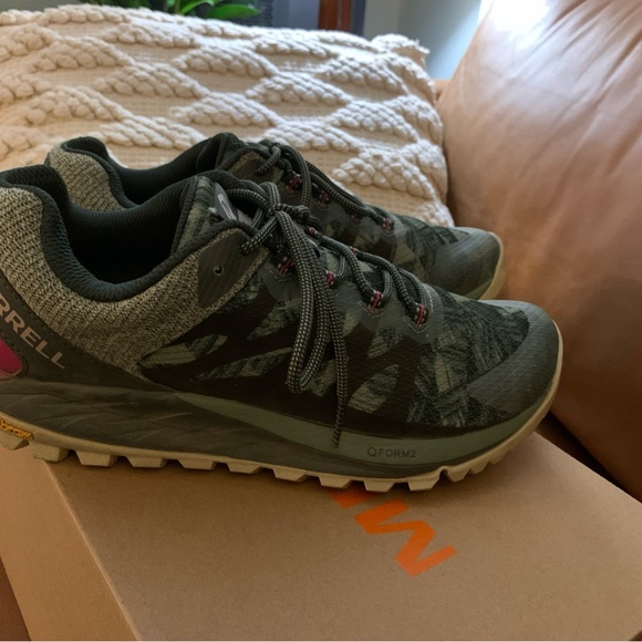 Merrell Antora 2 Trail Runners 8.5 Tea Green - Picture 15 of 15